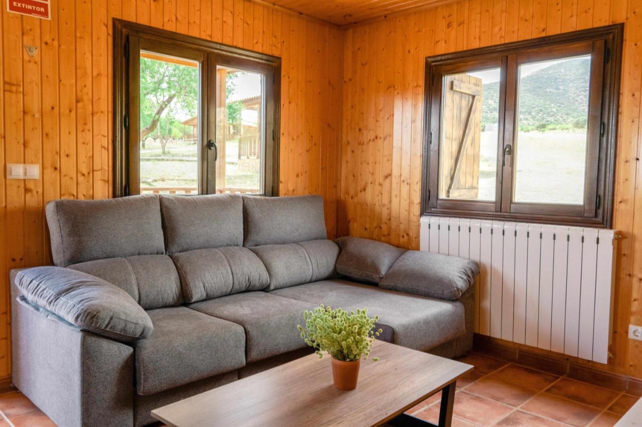Aldea Los Odres - Cabanas De Madera De 1ª Con Piscina Privada Y Bbq En La Puerta Мораталья Экстерьер фото