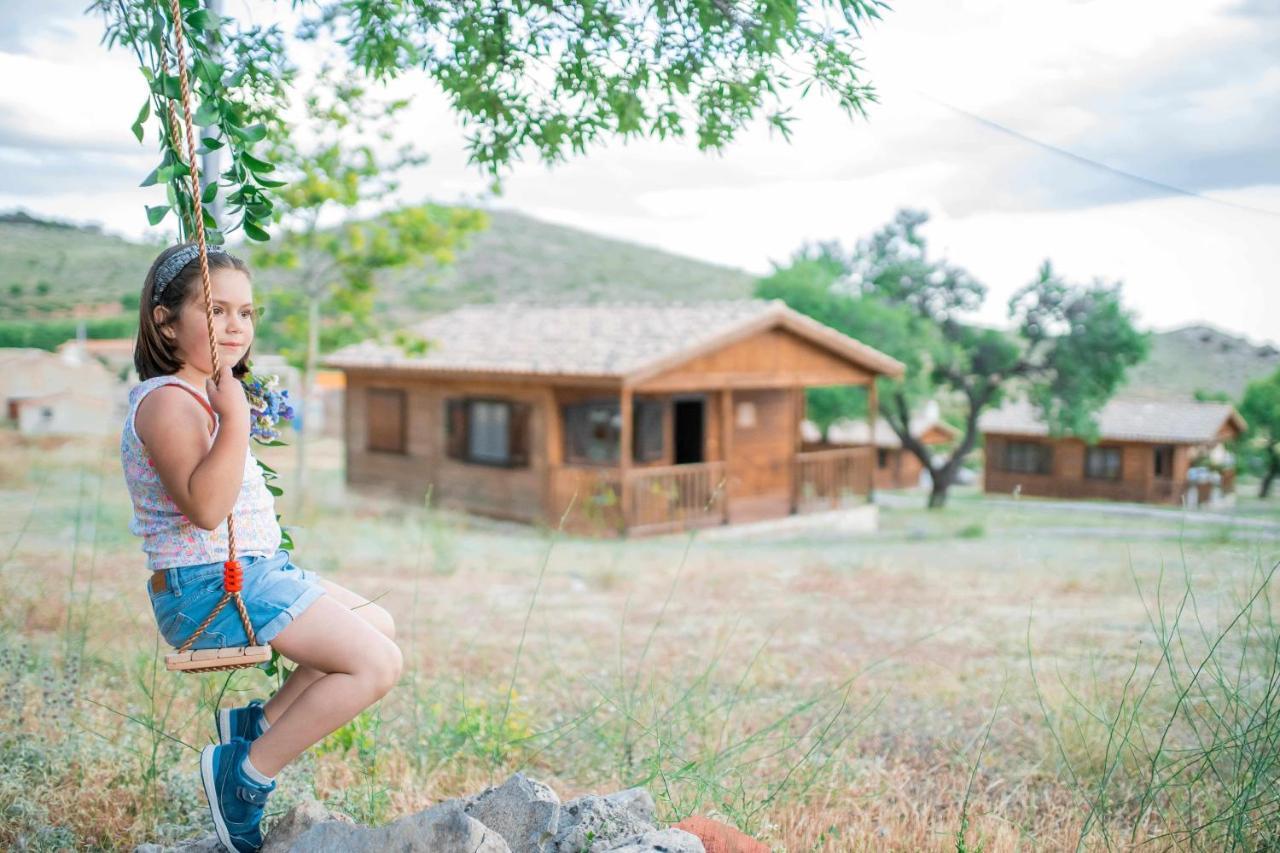 Aldea Los Odres - Cabanas De Madera De 1ª Con Piscina Privada Y Bbq En La Puerta Мораталья Экстерьер фото