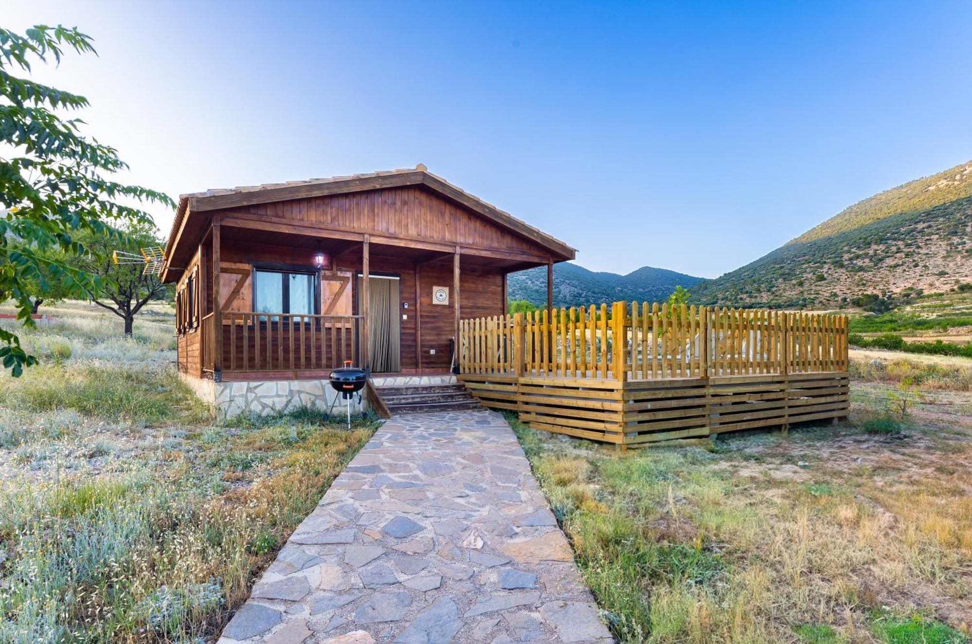 Aldea Los Odres - Cabanas De Madera De 1ª Con Piscina Privada Y Bbq En La Puerta Мораталья Экстерьер фото